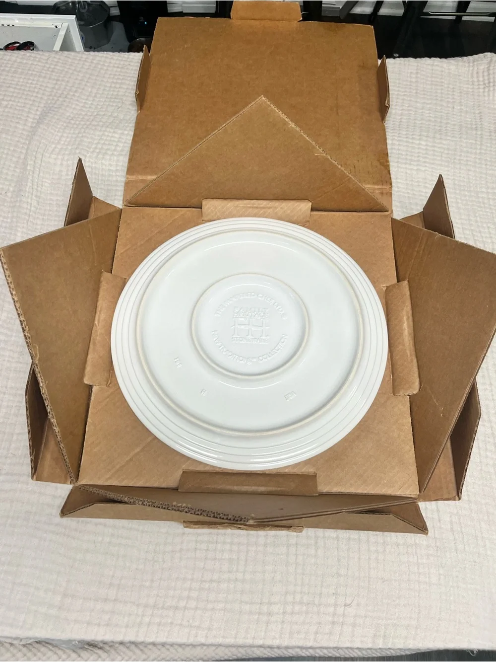 Pampered Chef 13.5” Round Platter, Glazed